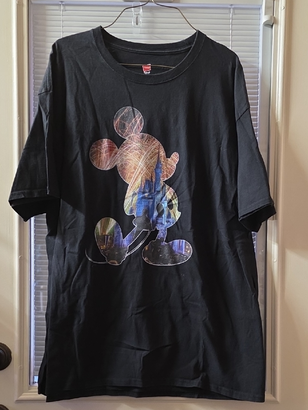 Womens Black Graphic Mickey Silhouette Tee